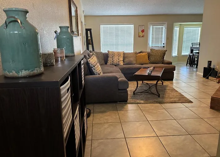 Spacious With Large Backyard * Killeen